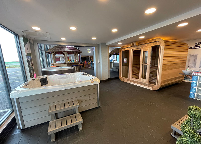 Hot Tub Showroom Near Hertfordshire